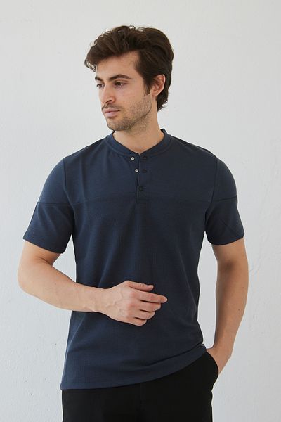 RAVANELLI Men's Modern Slim Fit Judge Collar Snap T-Shirt