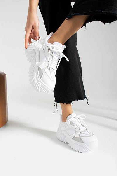 İnan Ayakkabı Pantofi de damă albi cu talpă înaltă - Pantofi sport (ÎNĂLȚIMIE TĂLPII 9 CM)