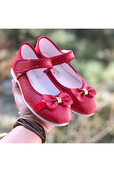 Pandalina Girl's Flats with Velcro and Bow Detail, Non-Slip Light Sole, Kindergarten Nursery Daily Flats