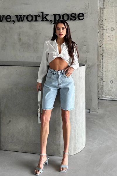 Ded COLLECTION Pantaloni scurti din denim midi, cu detalii în piatră