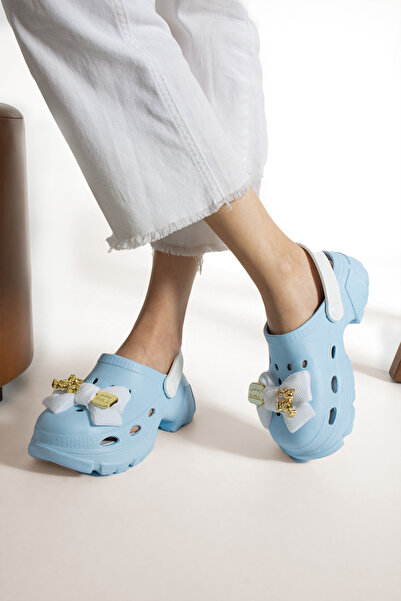 İnan Ayakkabı Біло-сині ортопедичні сандалі та капці з внутрішньою підошвою, з фіолетовою пряжкою, підошва 6 см