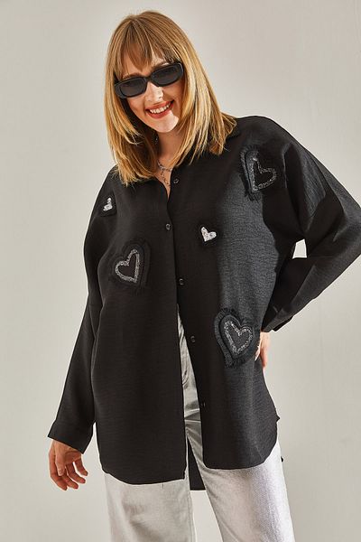 Bianco Lucci Černá lněná oversize košile – detail střapce, vyšívané a srdce vyšívané60251030