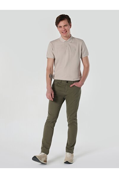 Colin's بنطال كاكي مستقيم للرجال بخصر منخفض وساق مستقيمة