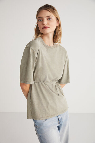 GRIMELANGE NARUTO Dámské tričko s výstřihem ze 100% bavlny s efektem praní kravaty v khaki barvě