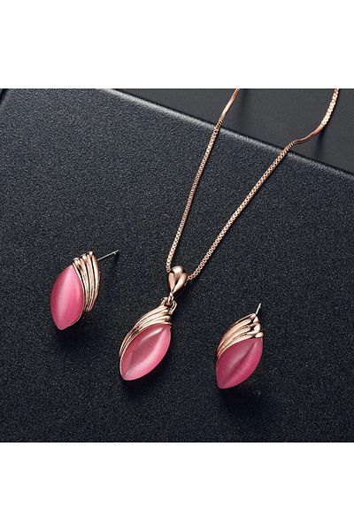 Takıtolia Modern Design - Almond Rose Gold Crystal Stone Gift Necklace and Earring Set