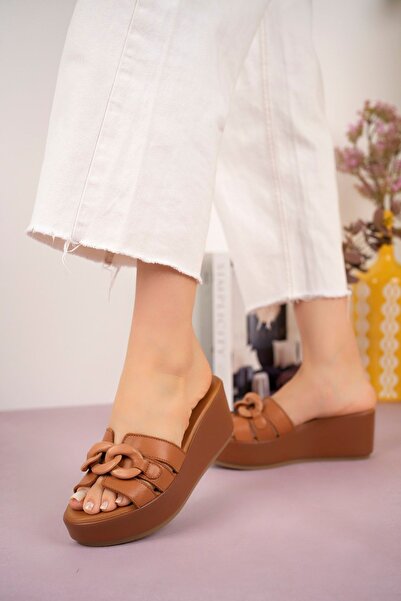 ERNİLA Γνήσιες δερμάτινες παντόφλες με σφήνα τακούνι