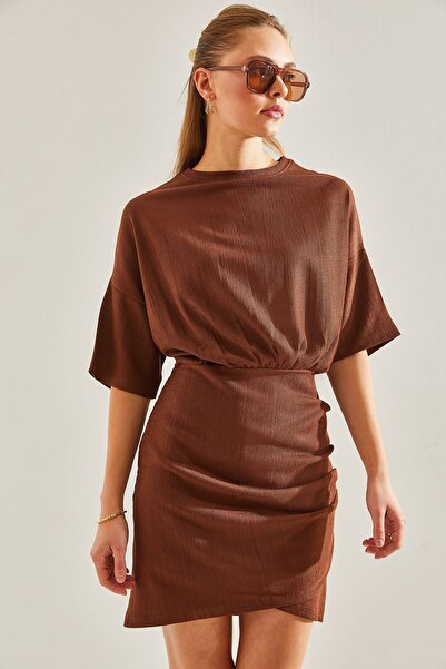 Bianco Lucci Dámské minišaty asymetrického střihu a gumového plisovaného v pase -60191003