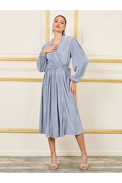 Styli Plisse V Neck A-Line Midi Dress