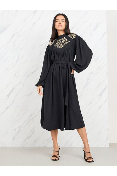 Styli Embroidered Lace Insert Shift Midi Dress with Self Tie Up