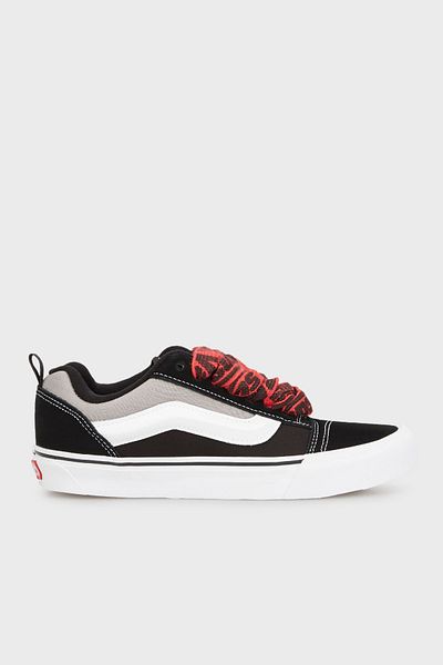 Vans Unisex Knu Skool Suede Sneaker - SHOES VN0009QCBA21