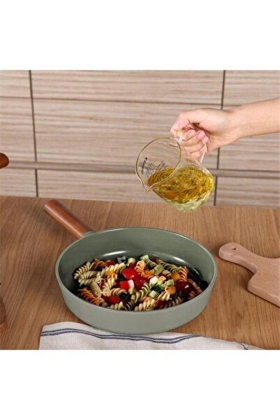 NEOFLAM Fika Gray 5 Piece Cast Iron Pot and Pan Set