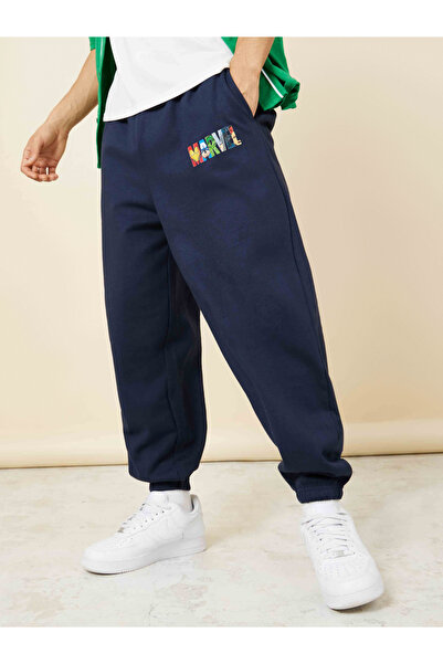 Styli عداء ببطء كبير الحجم بطبعة جيب من Marvel