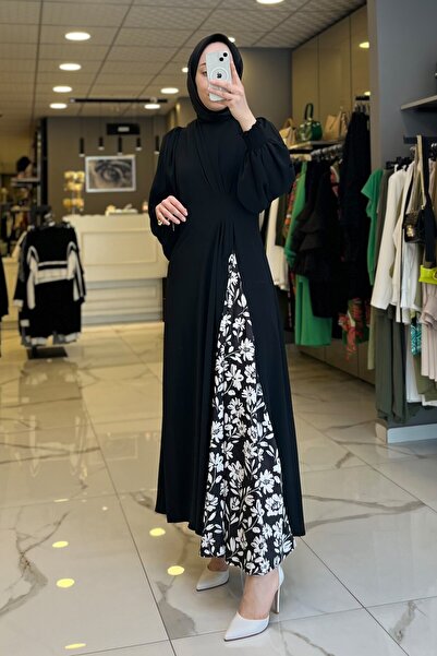 Vosse Maq Siyah Yakası Drapeli Çiçek Detaylı Elbise