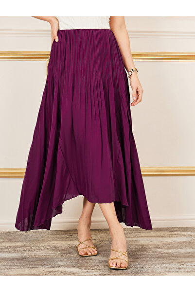 Styli Pleated Asymmetric Hem Midi Skirt