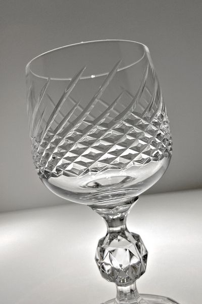 Bohemia مجموعة Sterna Crystal مكونة من 6 قطع من القهوة والنبيذ الأبيض - موديل 150 سم مكعب من الياقوت