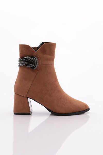 DGN حذاء نسائي بكعب عالٍ من Camel Velvet - 342333539