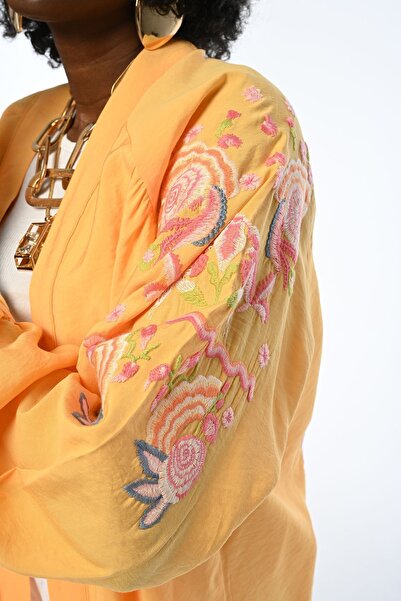 Orfeo Negro ΓΥΝΑΙΚΕΙΑ ΚΙΜΟΝΟ ΠΛΑΤΗ ΚΑΙ ΜΠΡΑΖΙ ΚΕΝΤΗΤΑ ΥΠΕΡΜΕΓΕΘΕΣ