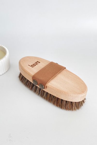 Inoura Black Natural Horsehair Cellulite Brush