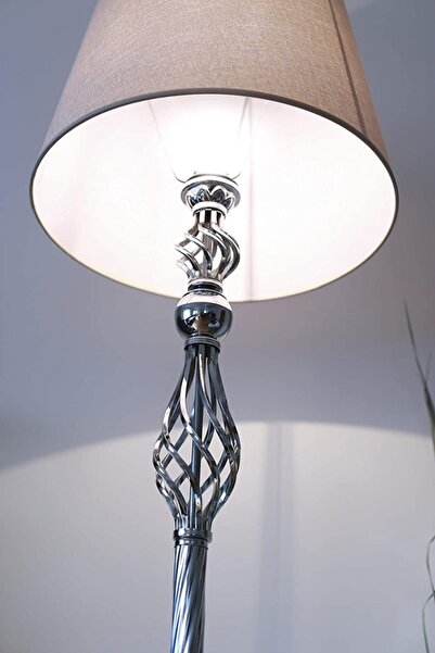 Vinner Krom Kaplama Şelale Modern Metal Lambader - Başlık rengi Bej’dir