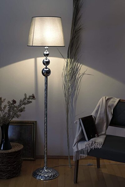 Vinner Krom Kaplama Üçlü Küre Modern Metal Lambader - Başlık rengi Hasır Gri'dir.