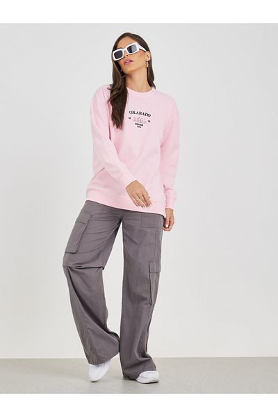 Styli Regular Fit Longline Embroidered Slogan Sweatshirt