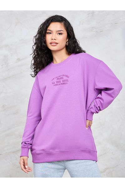 Styli Regular Fit Longline Embroidered Slogan Sweatshirt