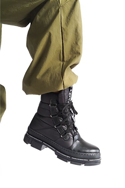 Shoesers Kadın Paraşüt Kumaşlı Kaymaz Tabanlı Yazı Baskılı Bağcıklı Kar Botu