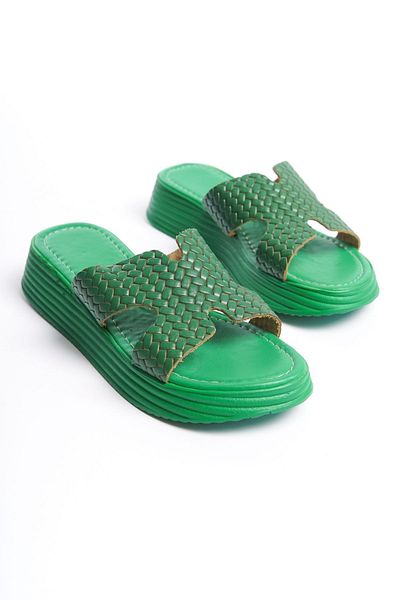 Shoesers Women's Special Design Double Striped Genuine Leather Vaketa Slippers