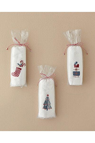 English Home Бавовняний рушник з вишивкою "Забавний сосновий колір" кольору екрю