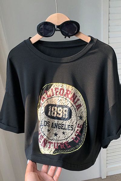 MODAGEN California Printed Black Women's Crop T-Shirt - Crew Neck
