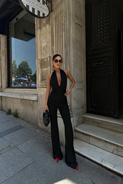 Love Fab Boyundan Baglamalı Sırt Dekolteli İspanyol Paça Tulum