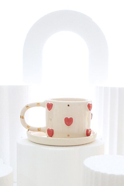 ada mia seramik El Yapımı Kalp Figürlü Özel Tasarım 24k Altın Dekorlu Seramik Mug 170ml
