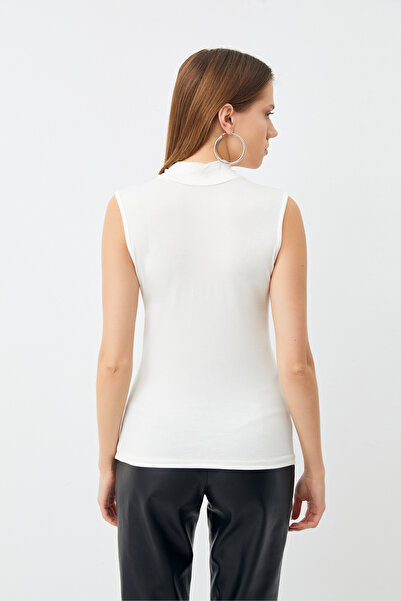 Bipantolon White and Navy Blue 4-Piece Sleeveless Women's Bodysuit Set