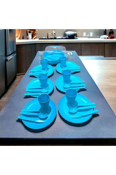 Üçsan 32 Piece Plastic Picnic Set for 6 People - Lockable and Round Plate