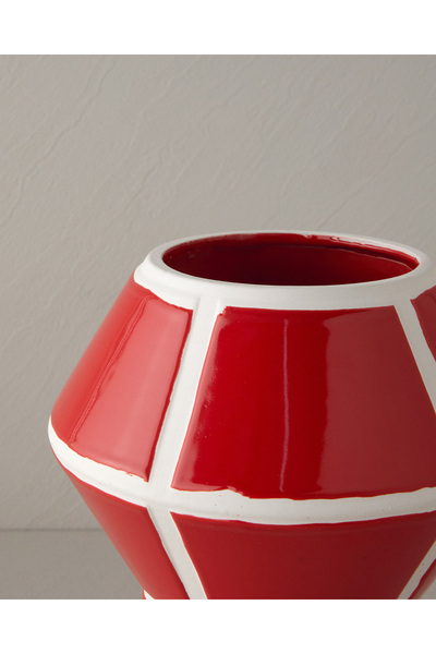 English Home Trina Dolomite Vazo Kırmızı