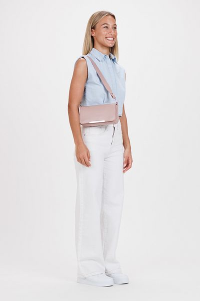 Ecrou Powder Eu Matte Shoulder Bag