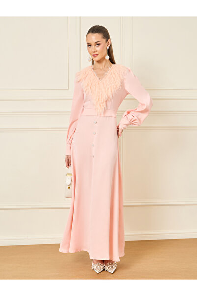 Styli فستان ماكسي مزين بأزرار وفرو صناعي