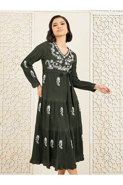 Styli Contrast Embroidered Tiered Midi Dress with Self Tie Up