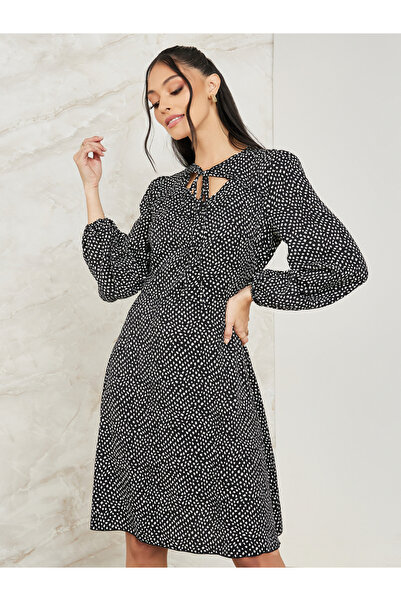 Styli Ditsy Print Tie-Up Neck Knee Length Dress