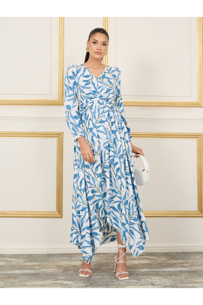 Styli Leaf AOP Front Twist Detail A-Line Maxi Dress