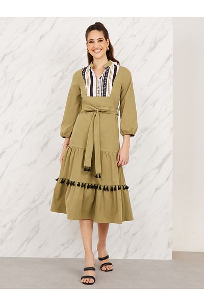 Styli Bohemian Print Tassel Detail Tiered Midi Dress with Self Tie Up