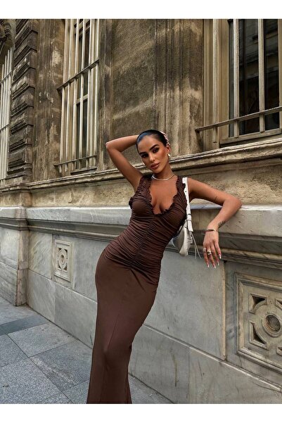 bymaestro woman Дамска кафява рокля с волани с V-образно деколте