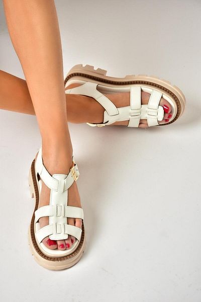 Fox Shoes S437302009 White Thick Sole Women's Sandals