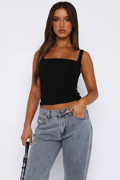 World Fashion Trends WFT3036B Bluză crop cu bretele - strâns în față