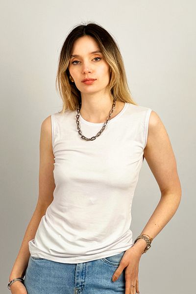 Betimoda Women's Zero Sleeve Crew Neck Bodysuit White 1 Piece
