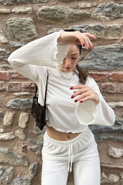 la & vetta Ecru Wrinkled Fabric Back Detailed Set