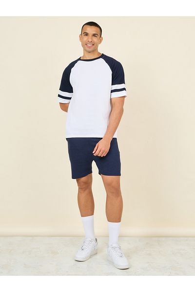 Styli Oversized Back Varsity Print Raglan Sleeves T-Shirt