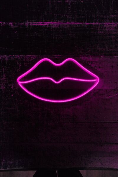 vinyuup Dudak Neon Led Aydınlatma 20 x 13 cm