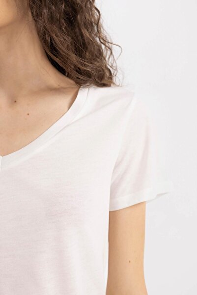 DeFacto Kurzarm-T-Shirt mit V-Ausschnitt und normaler Passform W9204AZNS