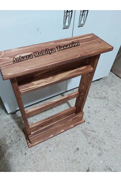 Tasarım ahsap oturma odasi koltuk yanı sehba